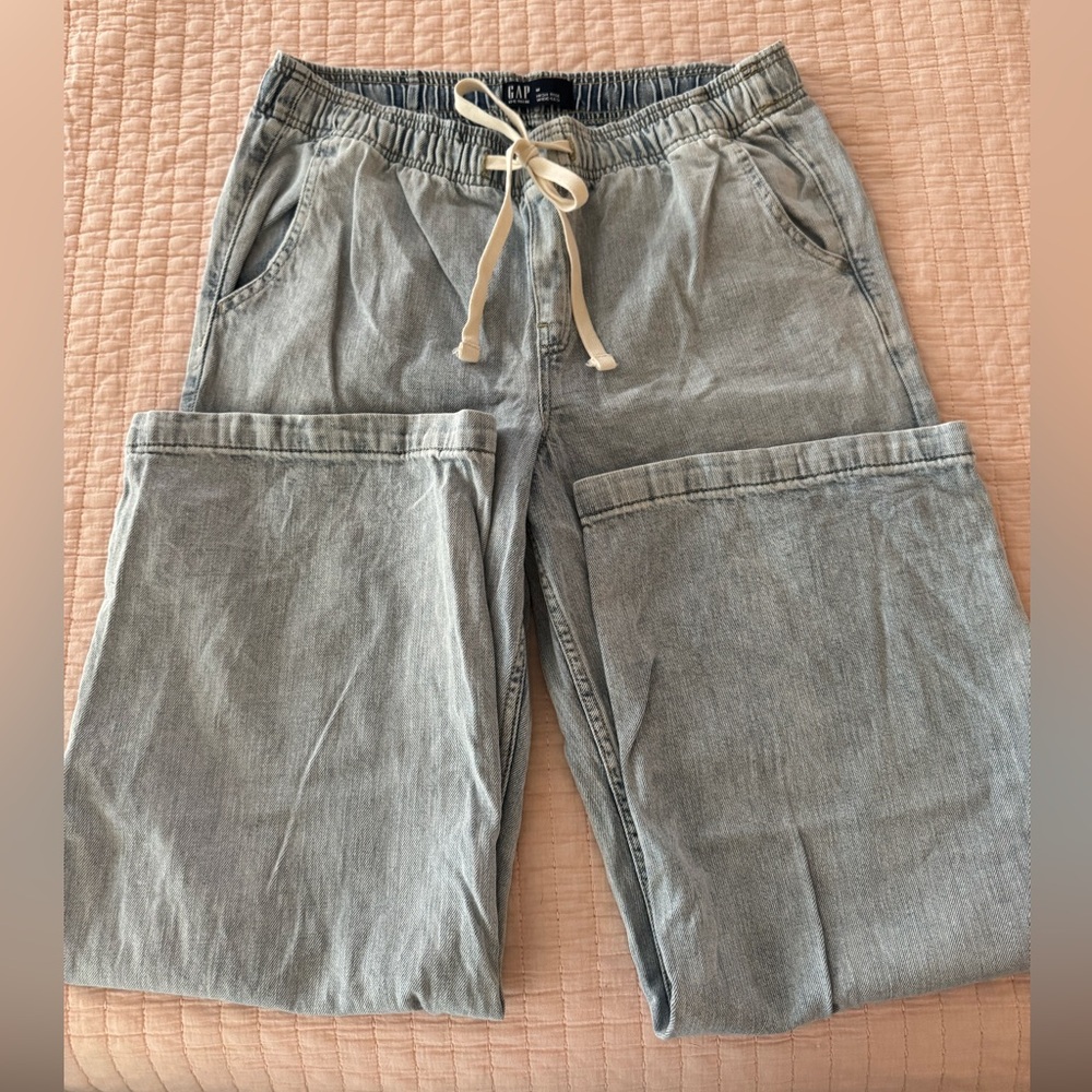 GAP High Rise Light Denim Pants